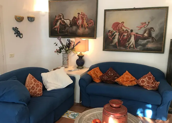 Villa Guya